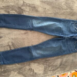 MOTHER The Looker Classic Indigo Jeans